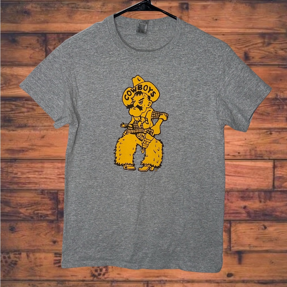 Wyoming Cowboys Pistol Pete Tee